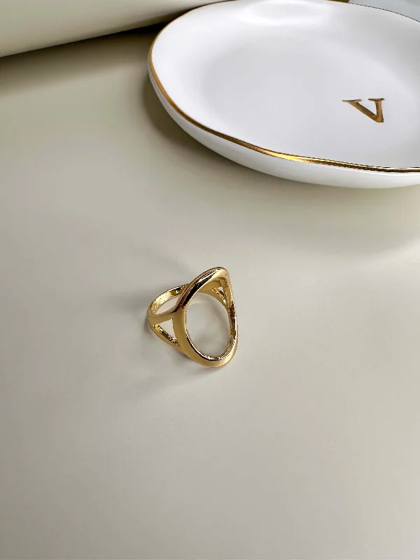 Bold Wedding Bands-Velani Oval Vazado Ring